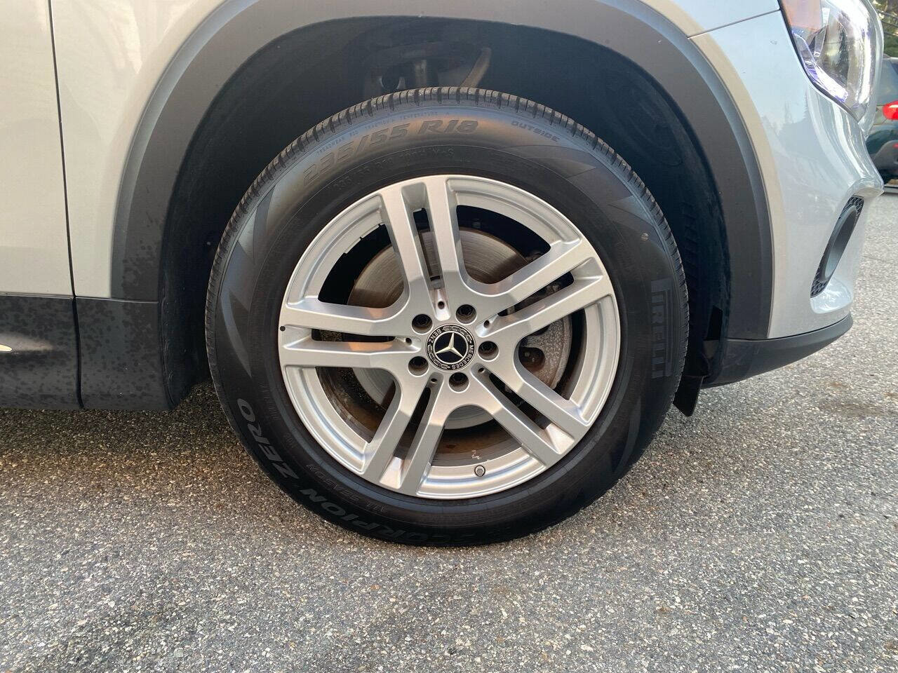 Used 2020 Mercedes-Benz GLB 250 4MATIC image 33