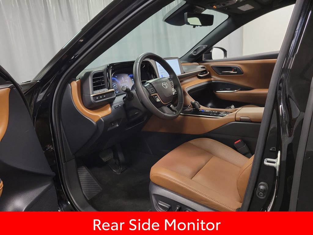 Used 2025 Toyota Crown Signia w/ Advanced Technology Package AWD/4WD image 12