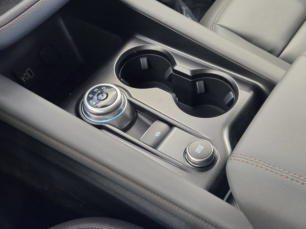 New 2026 Ford Explorer Active w/ Active Comfort Package RWD image 21