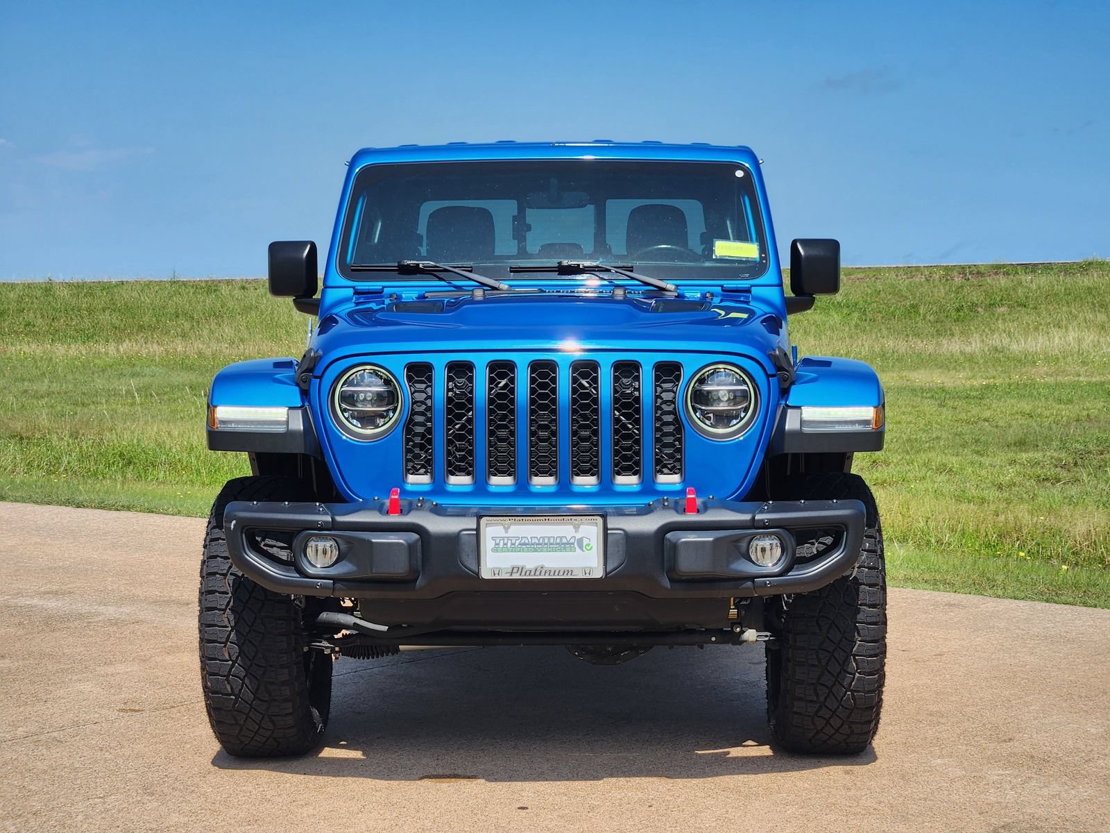 Used 2020 Jeep Gladiator Rubicon AWD/4WD image 6