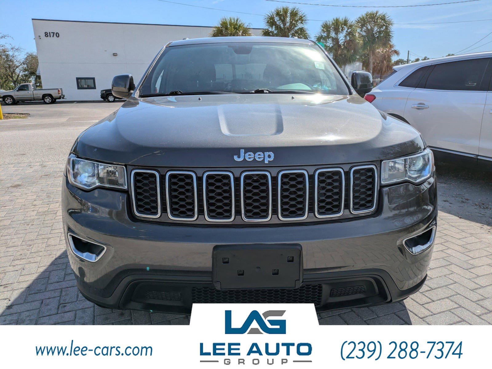 Used 2017 Jeep Grand Cherokee Laredo w/ Quick Order Package 23E AWD/4WD image 7