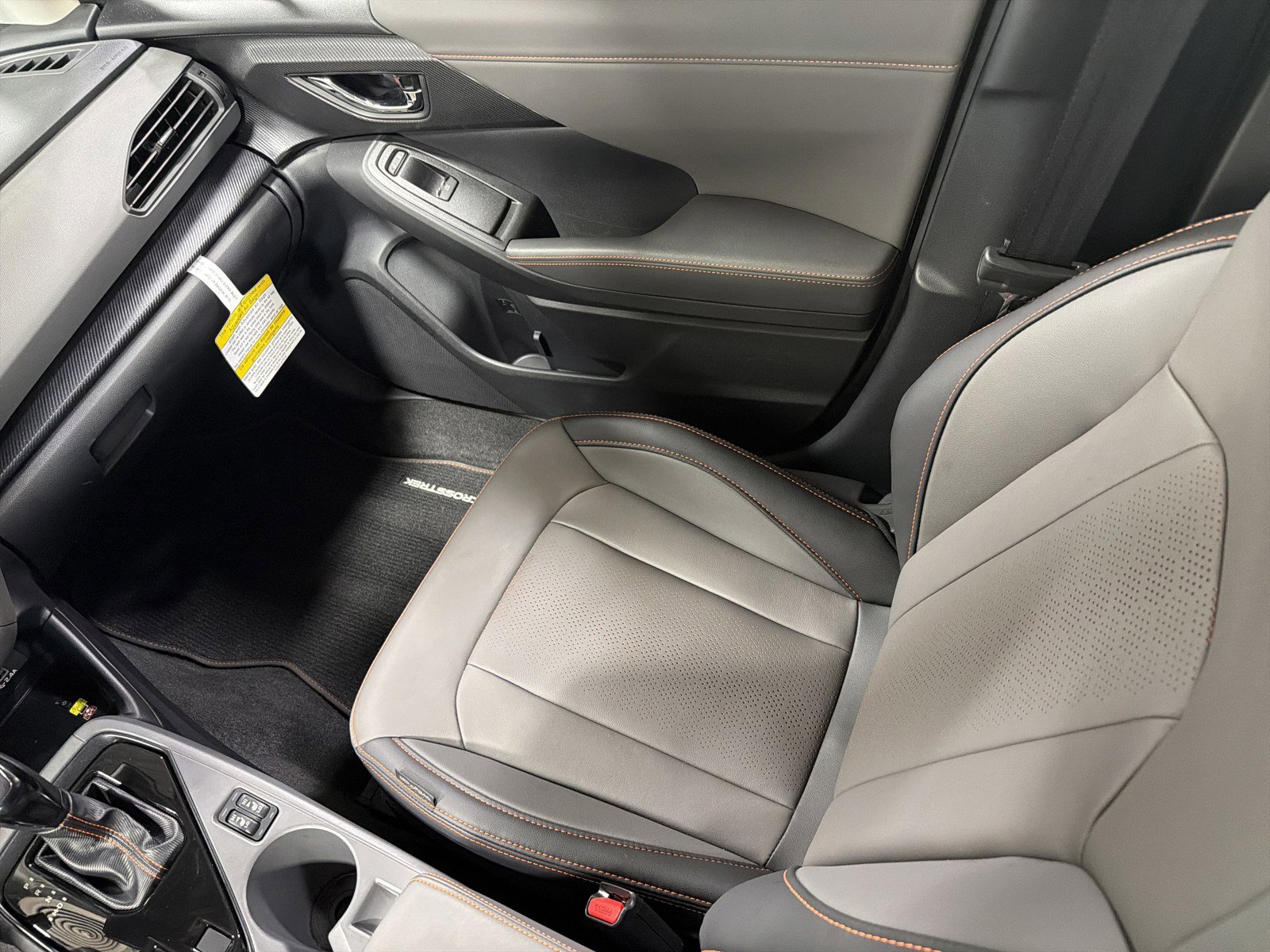 Certified 2025 Subaru Crosstrek 2.5i Limited w/ Crosstrek Mirror Package image 11