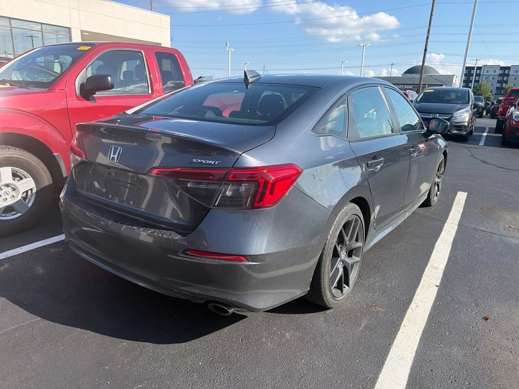 Used 2023 Honda Civic Sport image 3