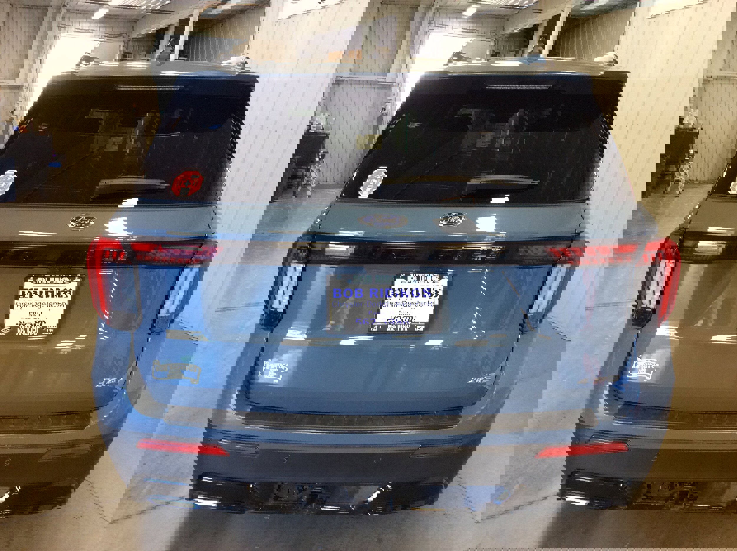 Used 2025 Ford Explorer ST-Line image 4