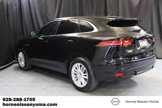 Used 2020 Jaguar F-PACE Prestige image 15