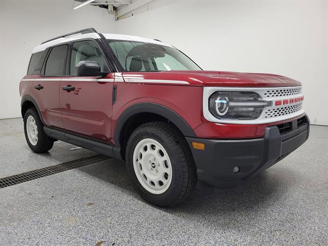 Used 2025 Ford Bronco Sport Heritage w/ Convenience Package image 2
