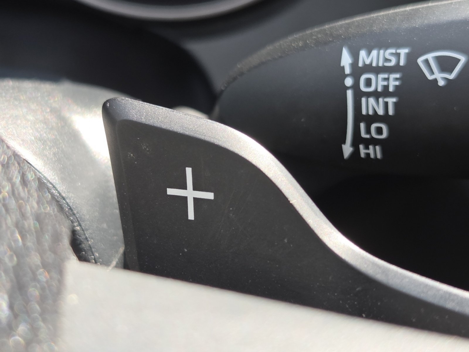 Used 2023 Toyota Camry SE FWD image 12
