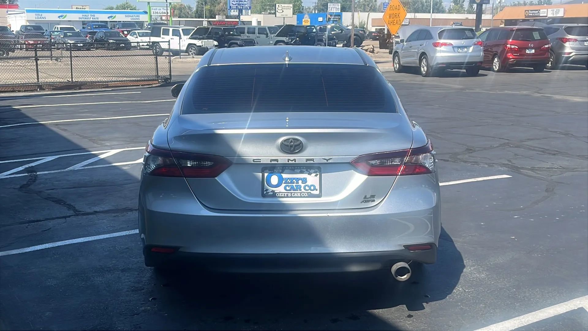 Used 2022 Toyota Camry LE w/ Cold Weather Package image 4