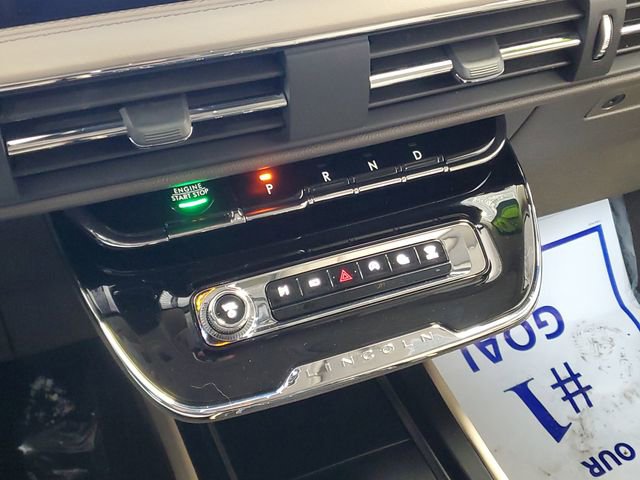 Used 2023 Lincoln Corsair AWD w/ Equipment Group 101A image 23