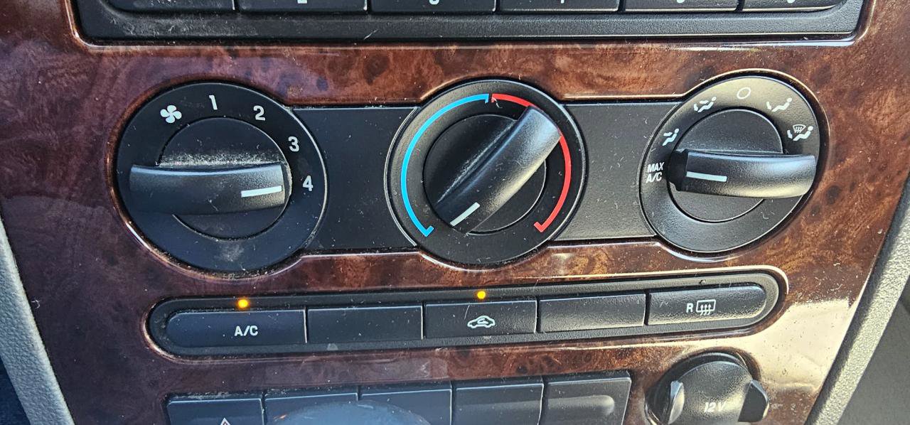 Used 2007 Ford Five Hundred SEL image 38