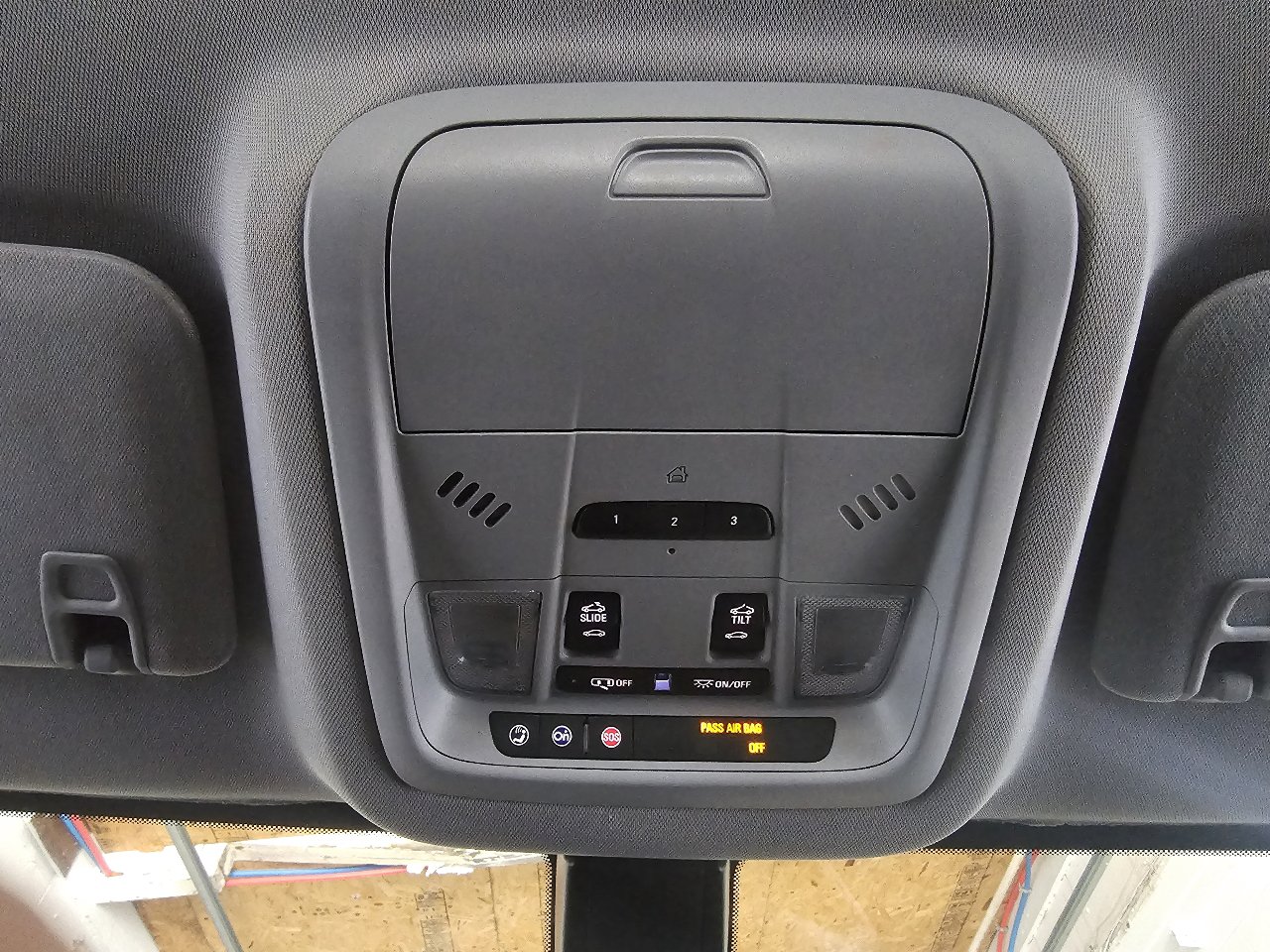 Used 2019 GMC Acadia SLT image 44