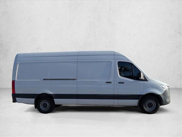 Used 2023 Mercedes-Benz Sprinter 2500 image 4