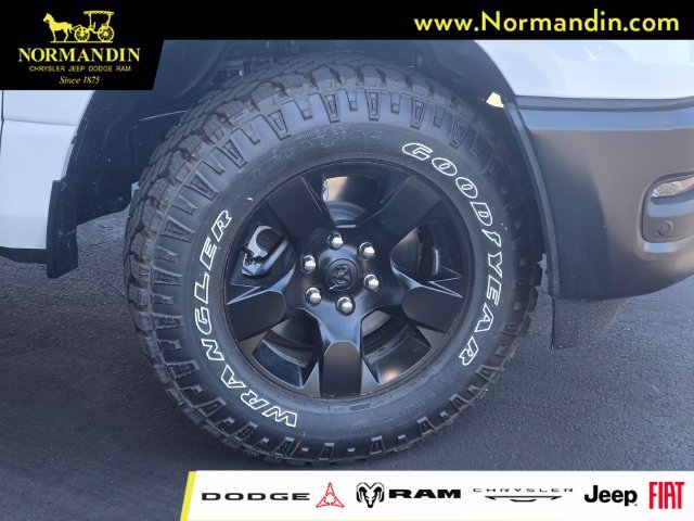 New 2026 RAM 1500 Warlock AWD/4WD image 3