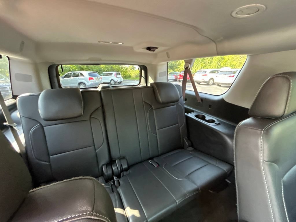 Used 2017 Chevrolet Suburban LT w/ Luxury Package AWD/4WD image 45