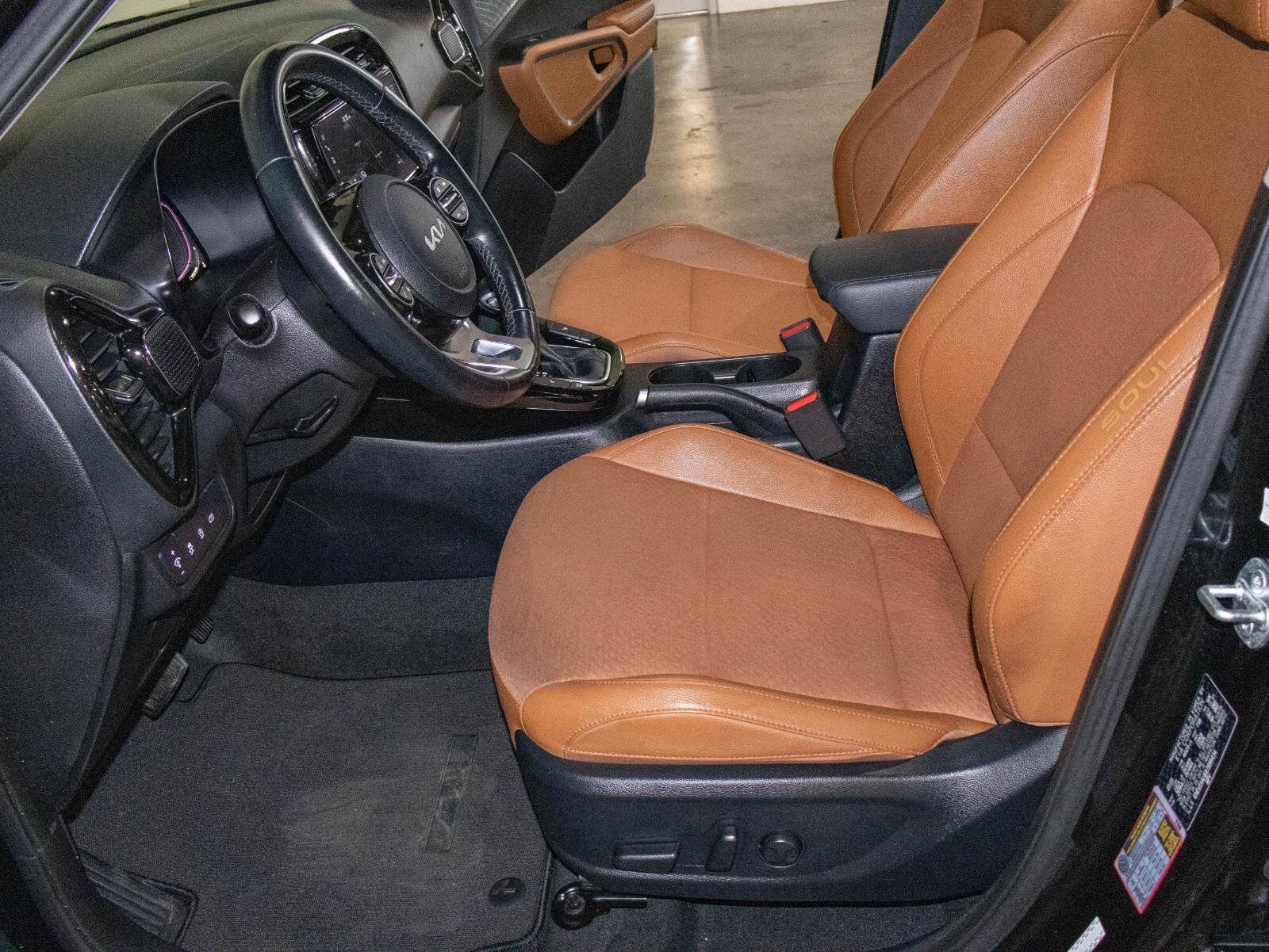 Used 2024 Kia Soul EX w/ Option Group 015 image 8