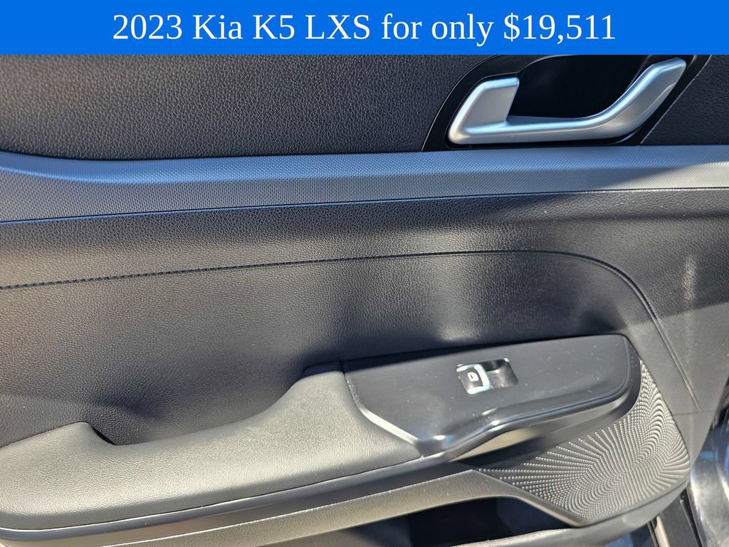 Used 2023 Kia K5 LXS FWD image 16