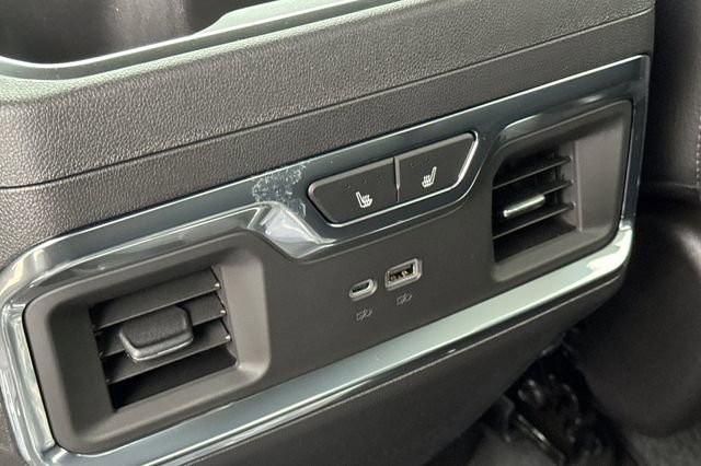 New 2026 GMC Sierra 1500 Denali w/ Denali Reserve Package image 14