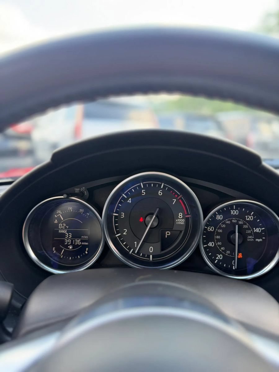 Used 2016 MAZDA MX-5 Miata Grand Touring RWD image 21
