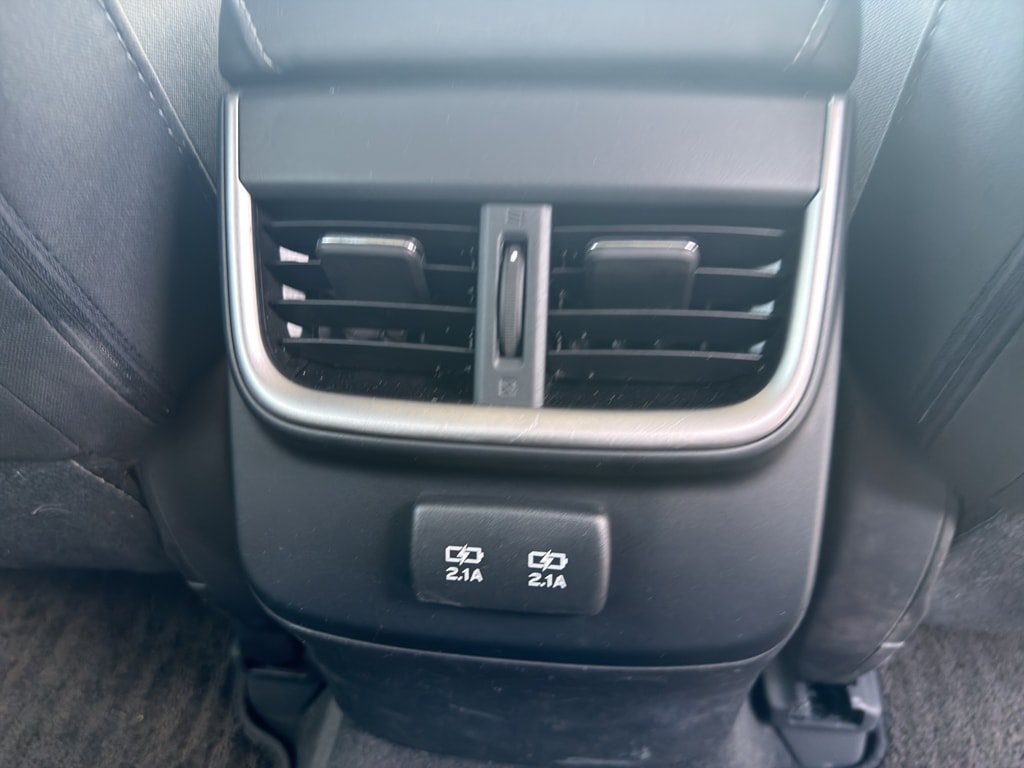 Used 2022 Subaru Outback Premium AWD/4WD image 28