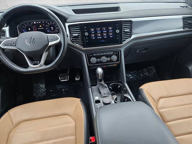 Used 2022 Volkswagen Atlas Cross Sport SEL Premium R-Line image 15