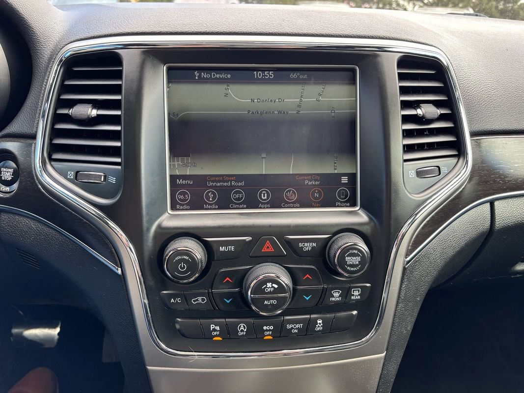 Used 2018 Jeep Grand Cherokee Limited w/ Luxury Group II AWD/4WD image 26