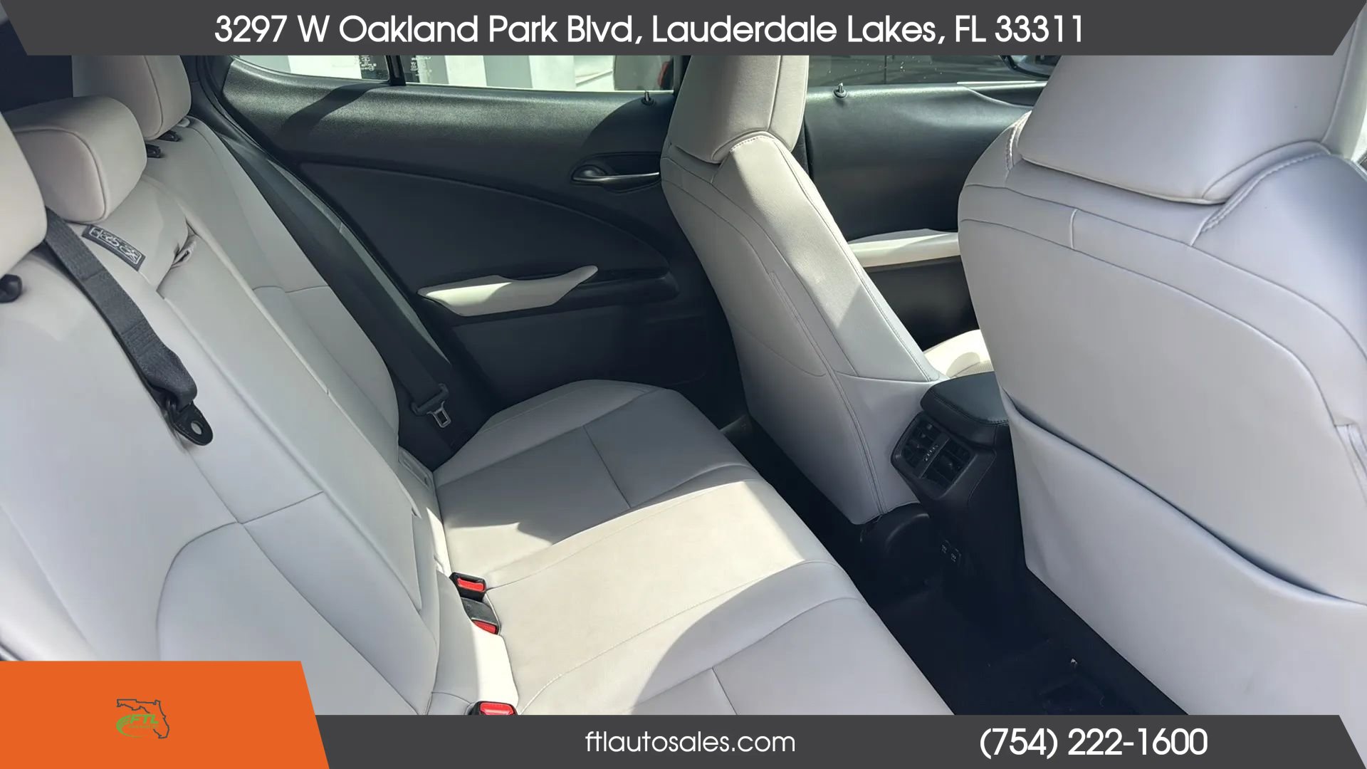 Used 2019 Lexus UX 200 w/ Premium Package FWD image 46