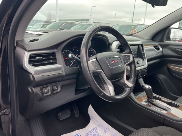 Used 2019 GMC Acadia SLE image 9