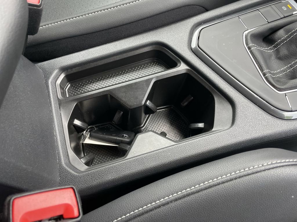 Certified 2023 Volkswagen Tiguan SE image 28