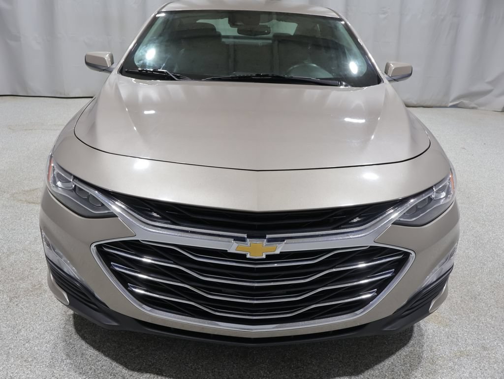 Used 2024 Chevrolet Malibu LT FWD image 9