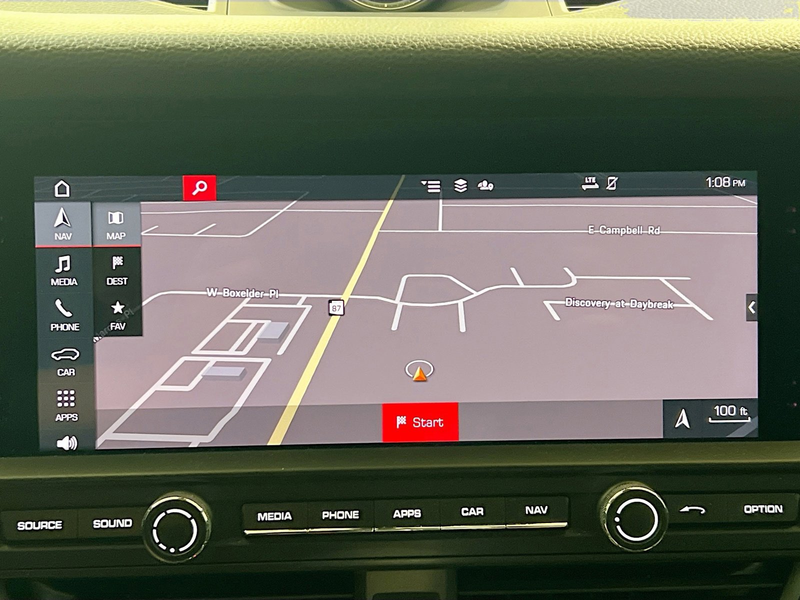 Used 2021 Porsche Macan image 9