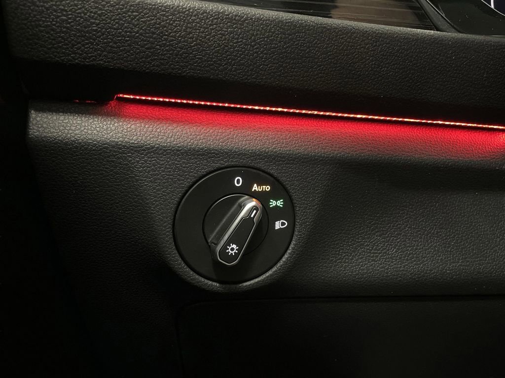 Used 2024 Volkswagen Jetta GLI 40th Anniversary Edition image 22