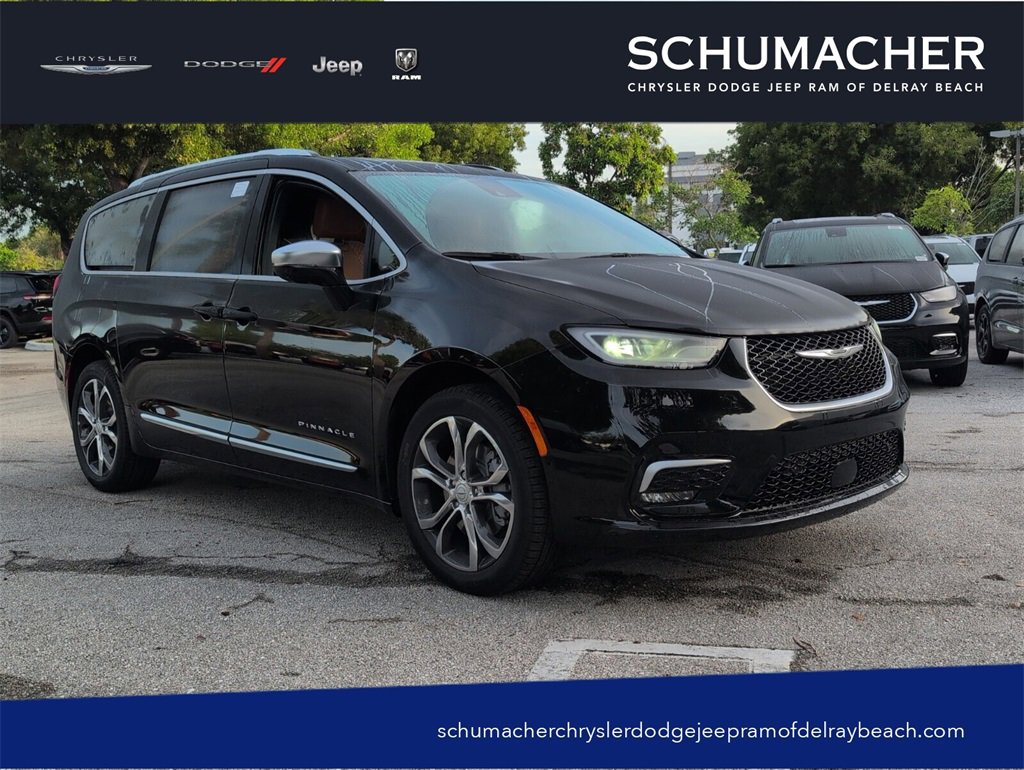 New 2026 Chrysler Pacifica Pinnacle image 1