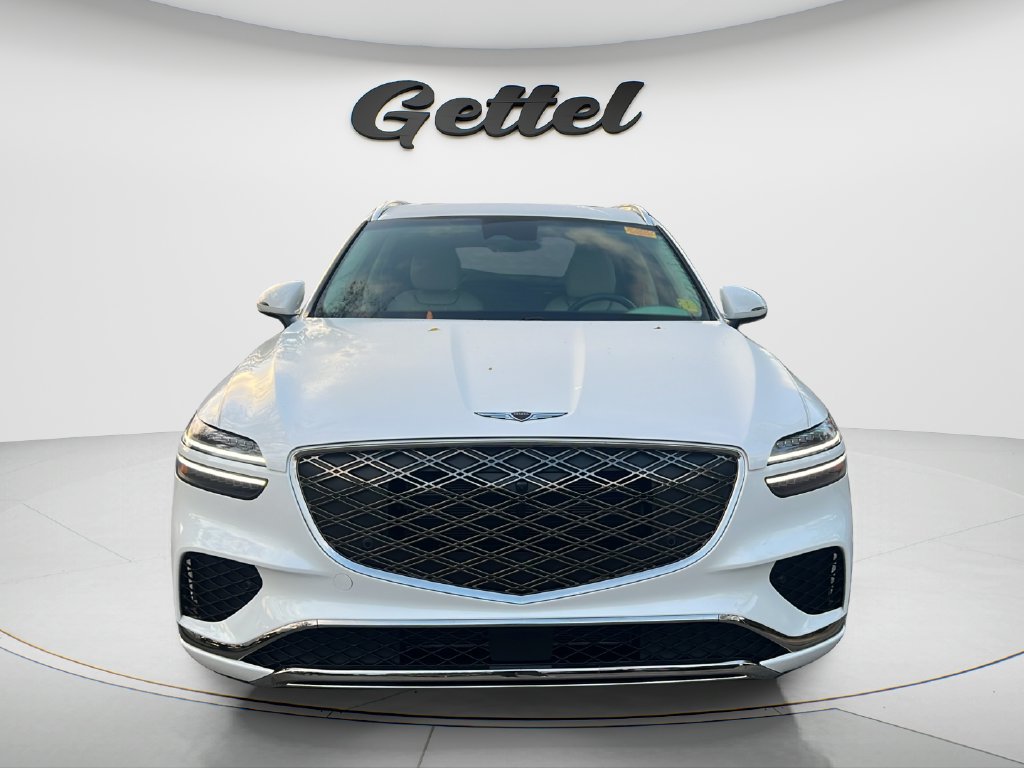 Used 2026 Genesis GV70 2.5T Advanced AWD/4WD image 2