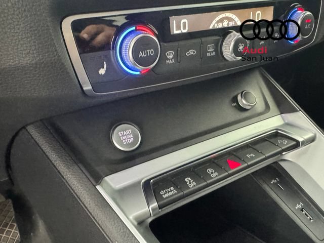 Used 2020 Audi Q3 2.0T Premium w/ Convenience Package AWD/4WD image 33