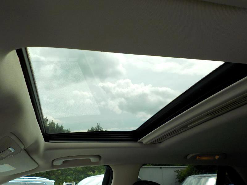 Used 2016 Mercedes-Benz GLE 350 4MATIC w/ Premium Package image 16