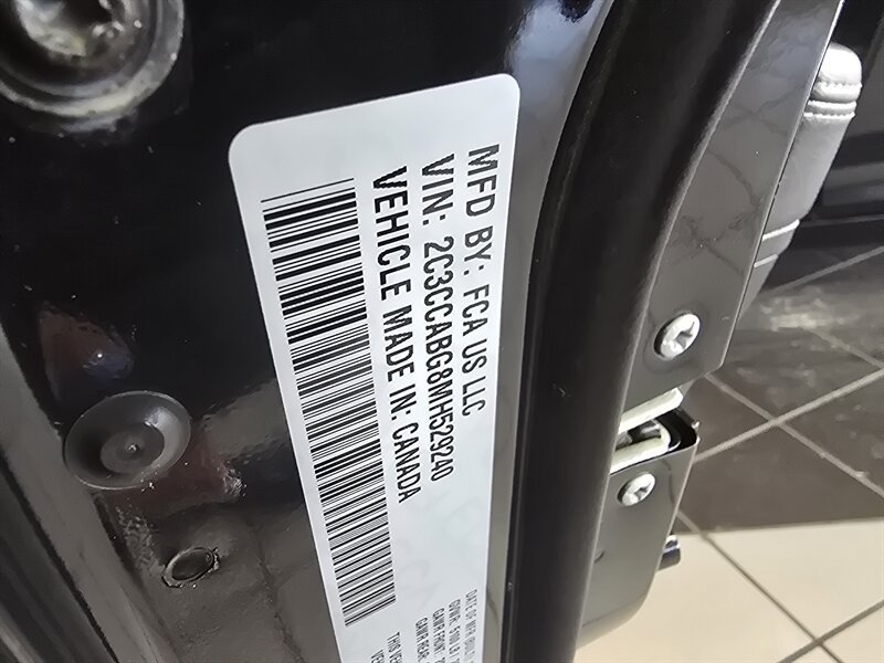 Used 2021 Chrysler 300 S image 27