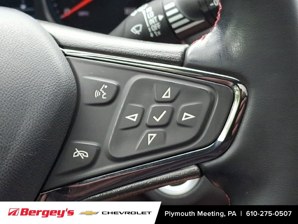 Used 2024 Chevrolet Equinox RS w/ LPO, Cargo Package AWD/4WD image 25
