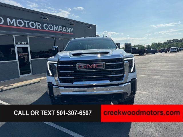 Used 2025 GMC Sierra 2500 SLT w/ SLT Premium Package AWD/4WD image 13