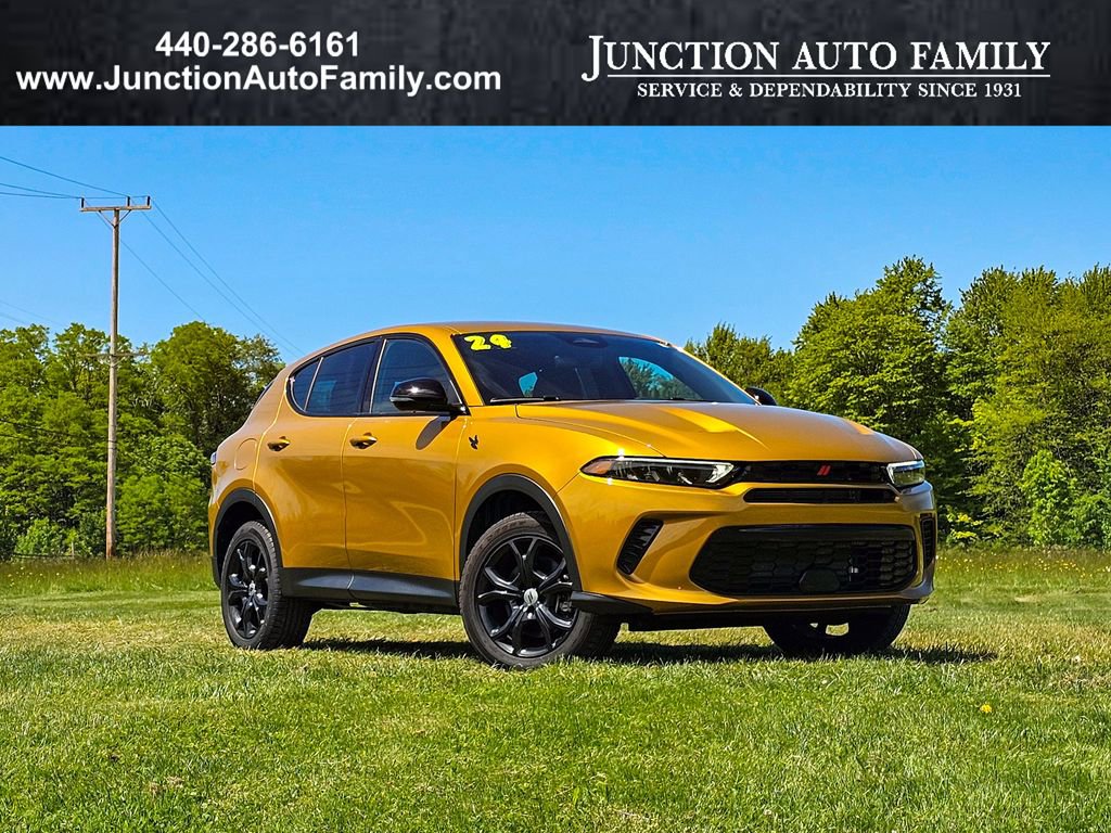 Used 2024 Dodge Hornet GT w/ GT Blacktop Package