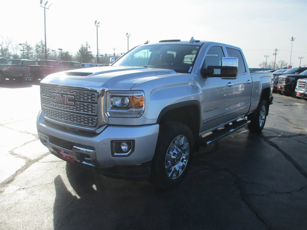 Used 2019 GMC Sierra 2500 Denali w/ Duramax Plus Package image 10
