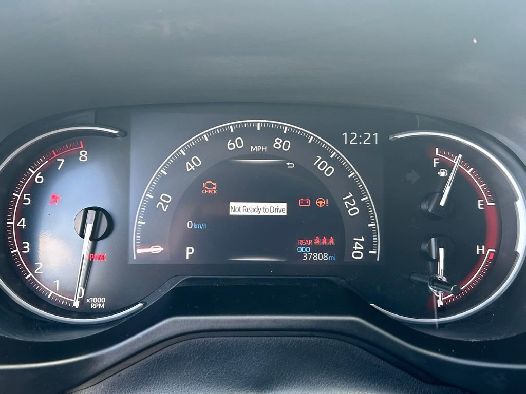 Used 2024 Toyota RAV4 LE image 21