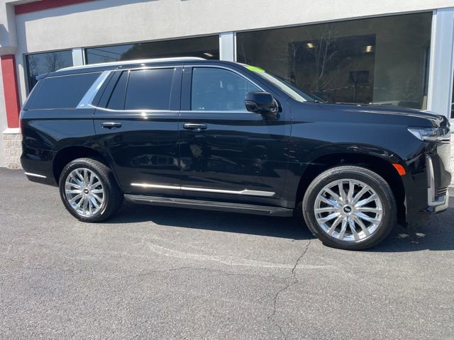 Used 2024 Cadillac Escalade Premium Luxury image 4