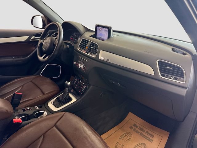 Used 2018 Audi Q3 2.0T Premium Plus w/ Premium Plus Package AWD/4WD image 31