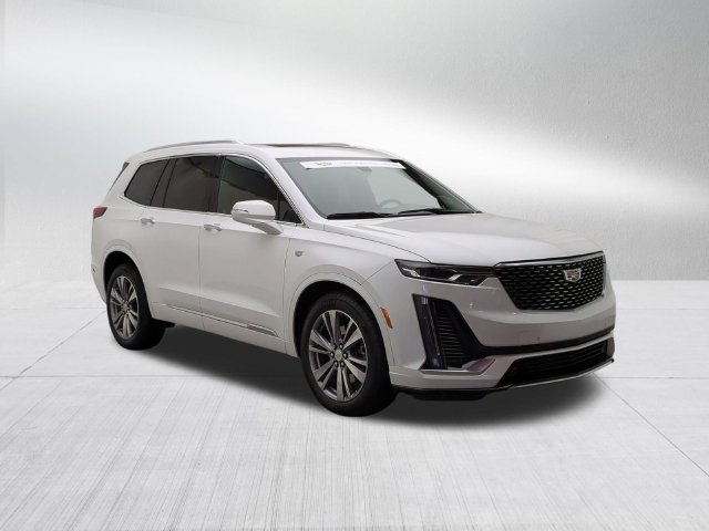 Used 2024 Cadillac XT6 Premium Luxury w/ LPO, Floor Liner Package AWD/4WD image 3