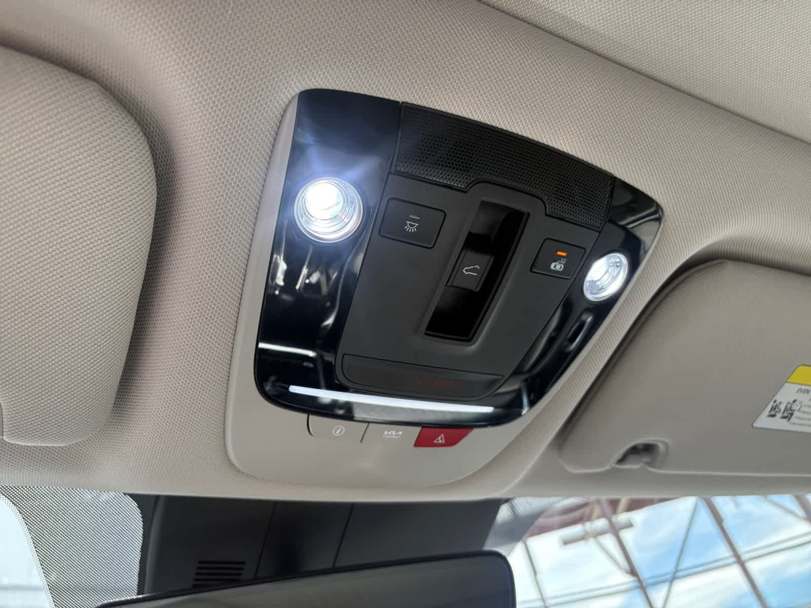 Used 2023 Kia Sorento SX AWD/4WD image 29