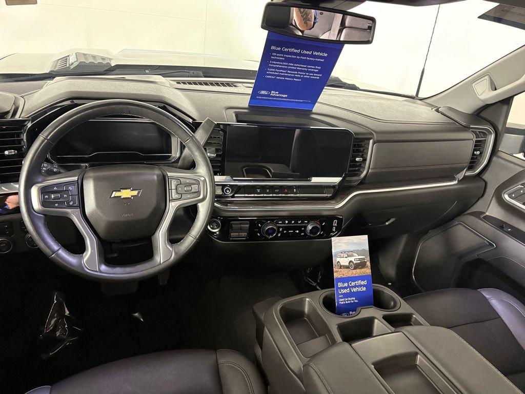 Used 2024 Chevrolet Silverado 2500 LTZ AWD/4WD image 26