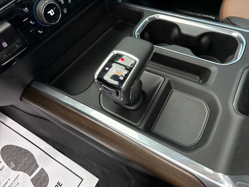 Used 2025 Chevrolet Silverado 1500 High Country w/ High Country Premium Package image 30
