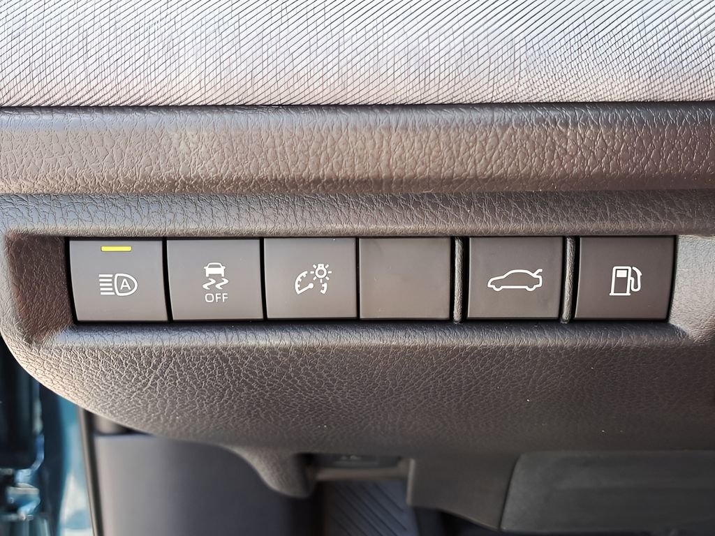 Certified 2026 Toyota Camry LE image 28