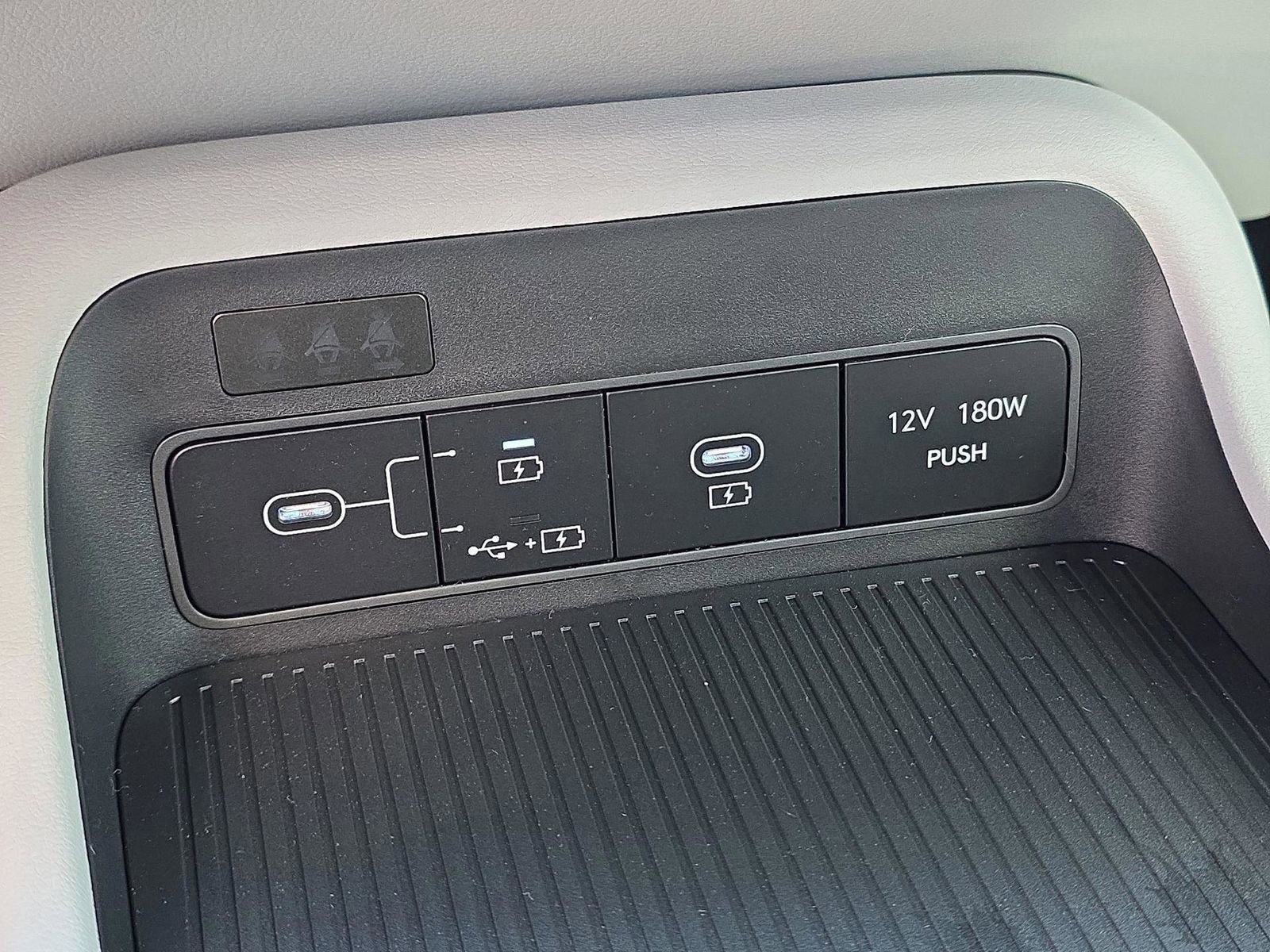 New 2026 Hyundai Kona SE image 20