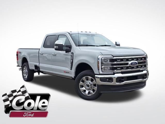 New 2025 Ford F350 Lariat w/ Lariat Ultimate Package